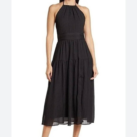 NWOT - ASTR THE LABEL Halter Neck flowy Maxi tiered Black Dress - Size XS - Picture 1 of 5
